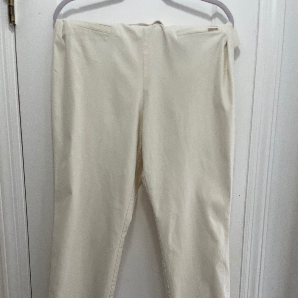 Jones NY gently worn pull-on off-white pants size XL